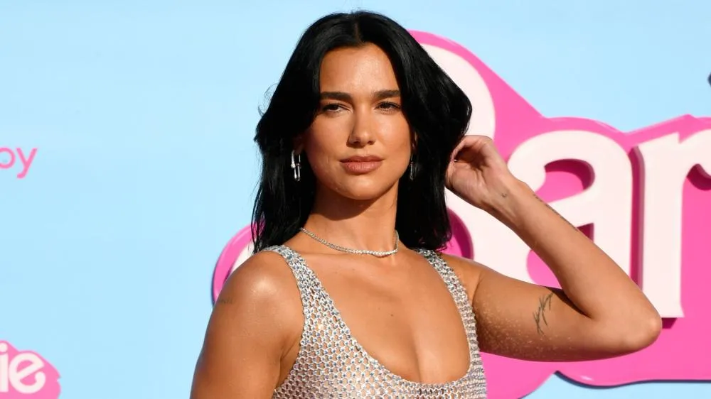 Dua Lipa processa Samsung e pede indenização milionária por uso de imagem