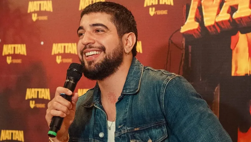 Após cantar bêbado em Maracanaú, Nattan faz show com cachê de R$ 800 mil em cidade que enfrenta crise fiscal